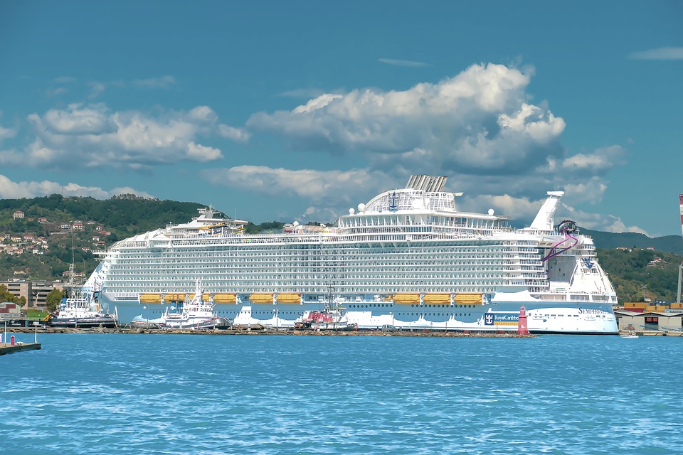 “Symphony-Of-the-Seas”