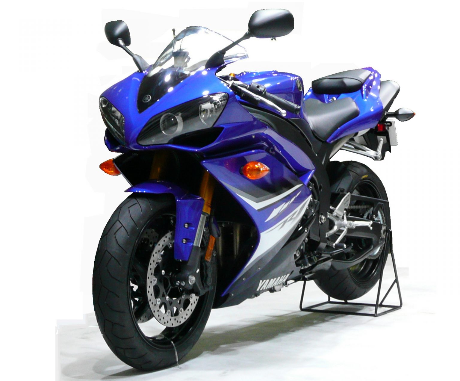 “Yamaha-YZF-R1-1536x1272”